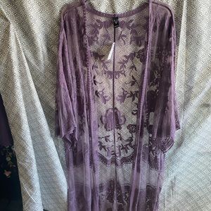 NWT Windsor Lavender Floral Kimono cover Up